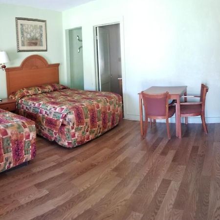 Budget Inn Magnolia Exterior foto